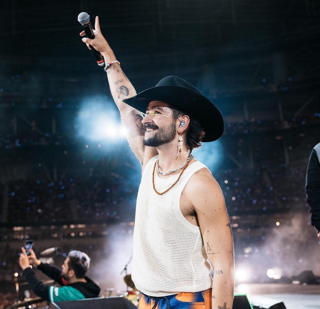 Camilo exalta la música regional mexicana y su contagiosa alegría