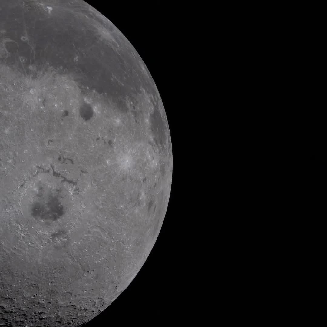 Artemis II revela fotos inéditas del lado oculto de la Luna desde Orion