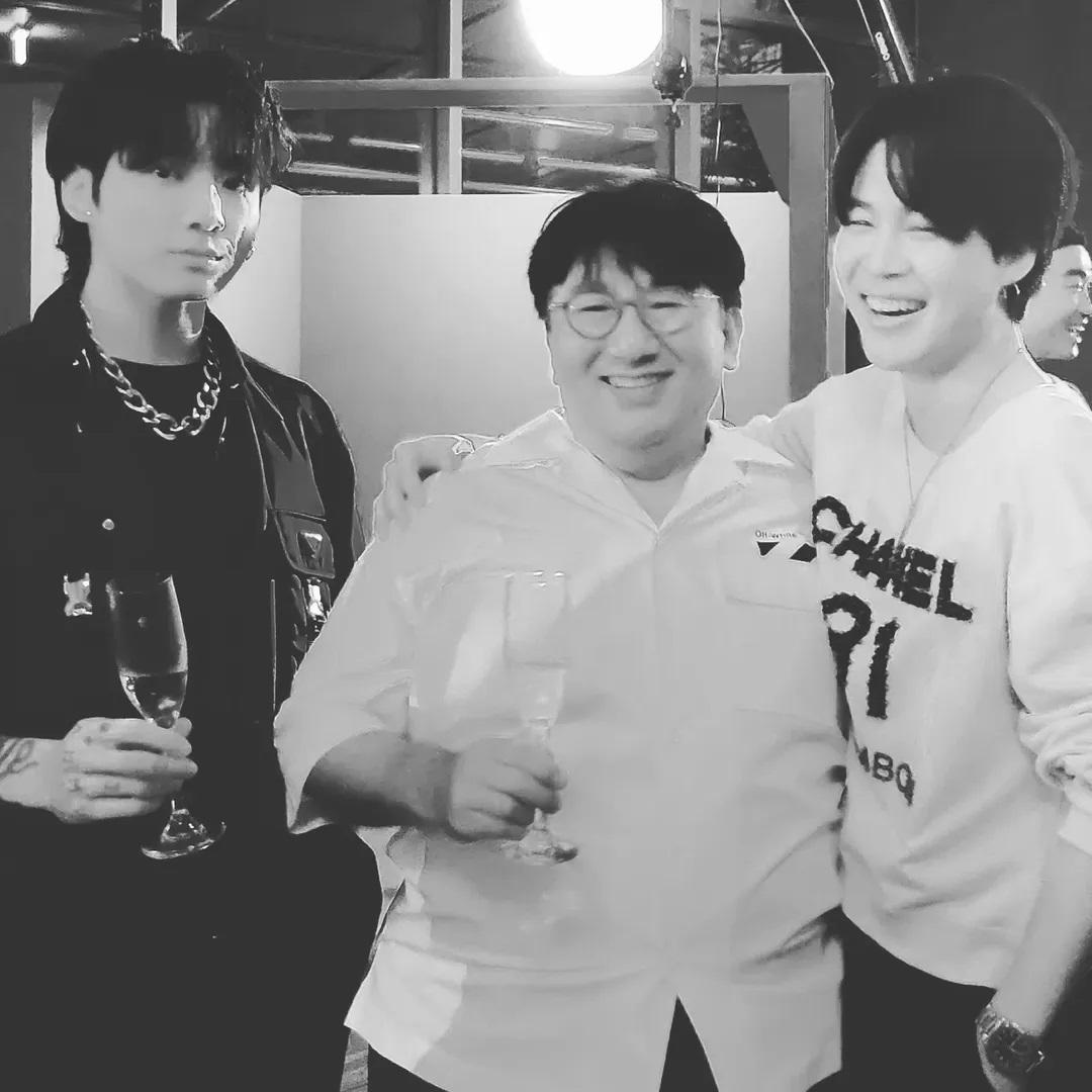 Fiscalía pide arresto del presidente de HYBE, la agencia detrás de BTS