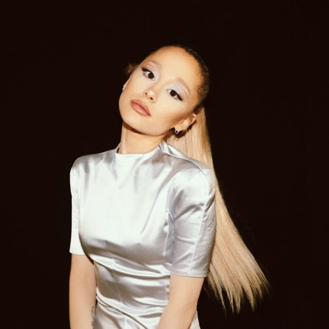 Ariana Grande crea nuevo Instagram, ¿pista de próximo disco?