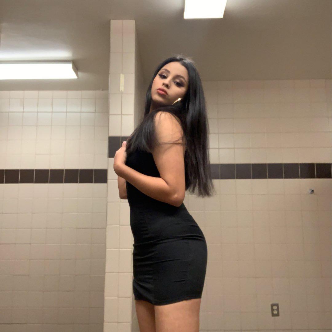 Hondureña acude a Migración para toma de huellas y termina deportada y separada de su bebé