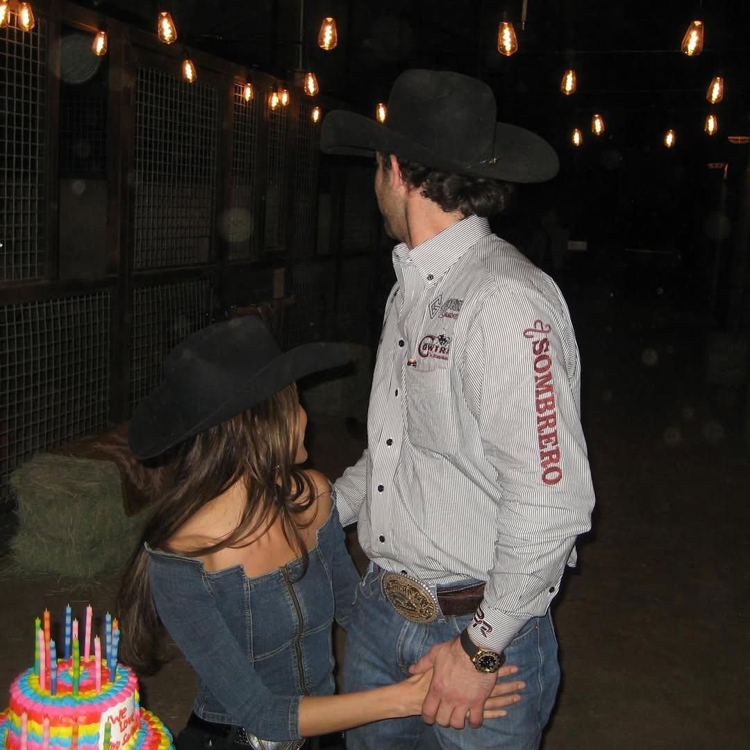 Bella Hadid y Adán Bañuelos ponen fin a su relación