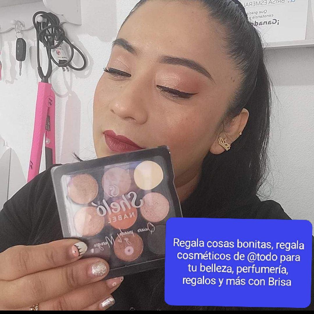 Matan a balazos a una exdiputada en su negocio