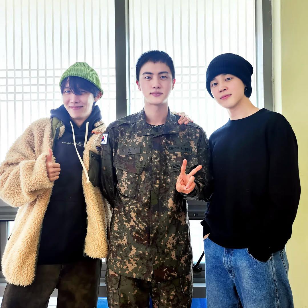 Jin y J-Hope vuelven al ejército para entrenamiento de reservistas