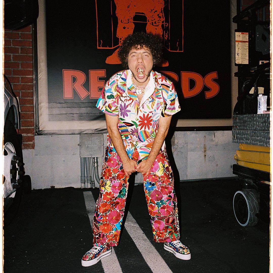 Benny Blanco, uno de los hombres más sexis de 2024, según People