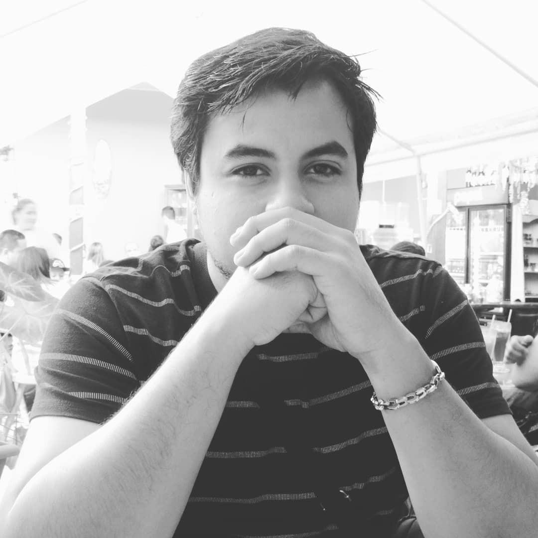 Joven médico urge de cirugía  para vencer el cáncer y apelan a solidaridad de hondureños