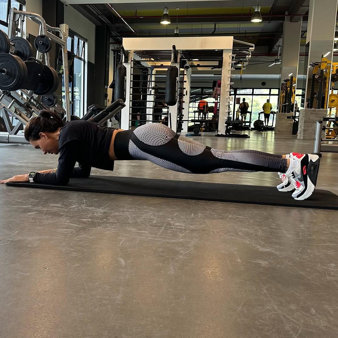 El Pura Vida de Costa Rica es hipocresía; actriz venezolana provoca malestar colectivo