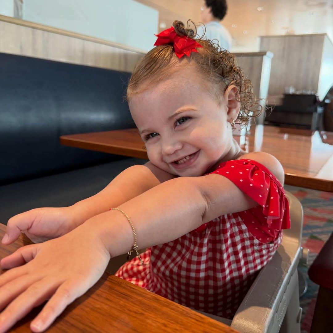 ¿Quién es Aiunii? la bebé que se hizo viral por bailar con su papá reguetonero