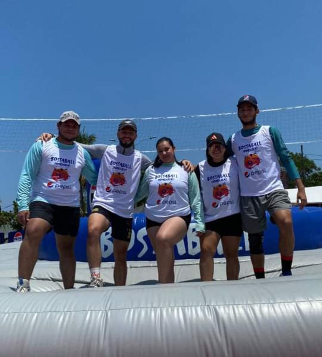 Aguazul, Gatorade y Pepsi llevan alegría a varios miles de veraneantes que visitan las playas