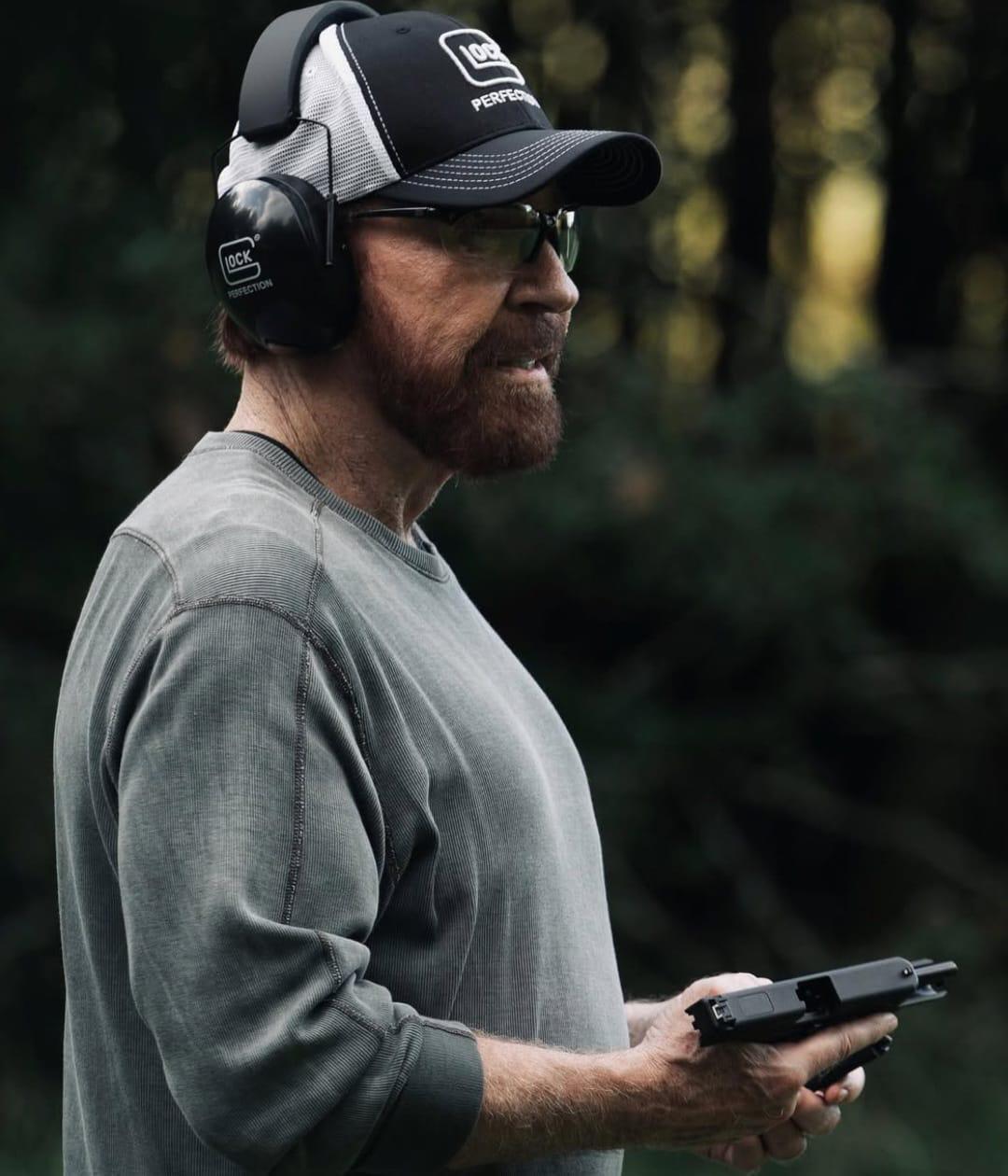 Chuck Norris: 85 años y un físico que desafía al tiempo