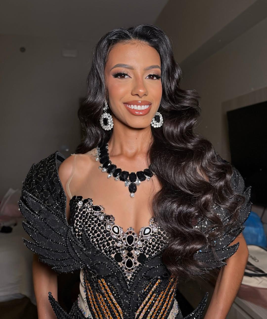 Jeimmy Nuñez, la hondureña que deslumbra en el concurso Miss Teen Universe 2026