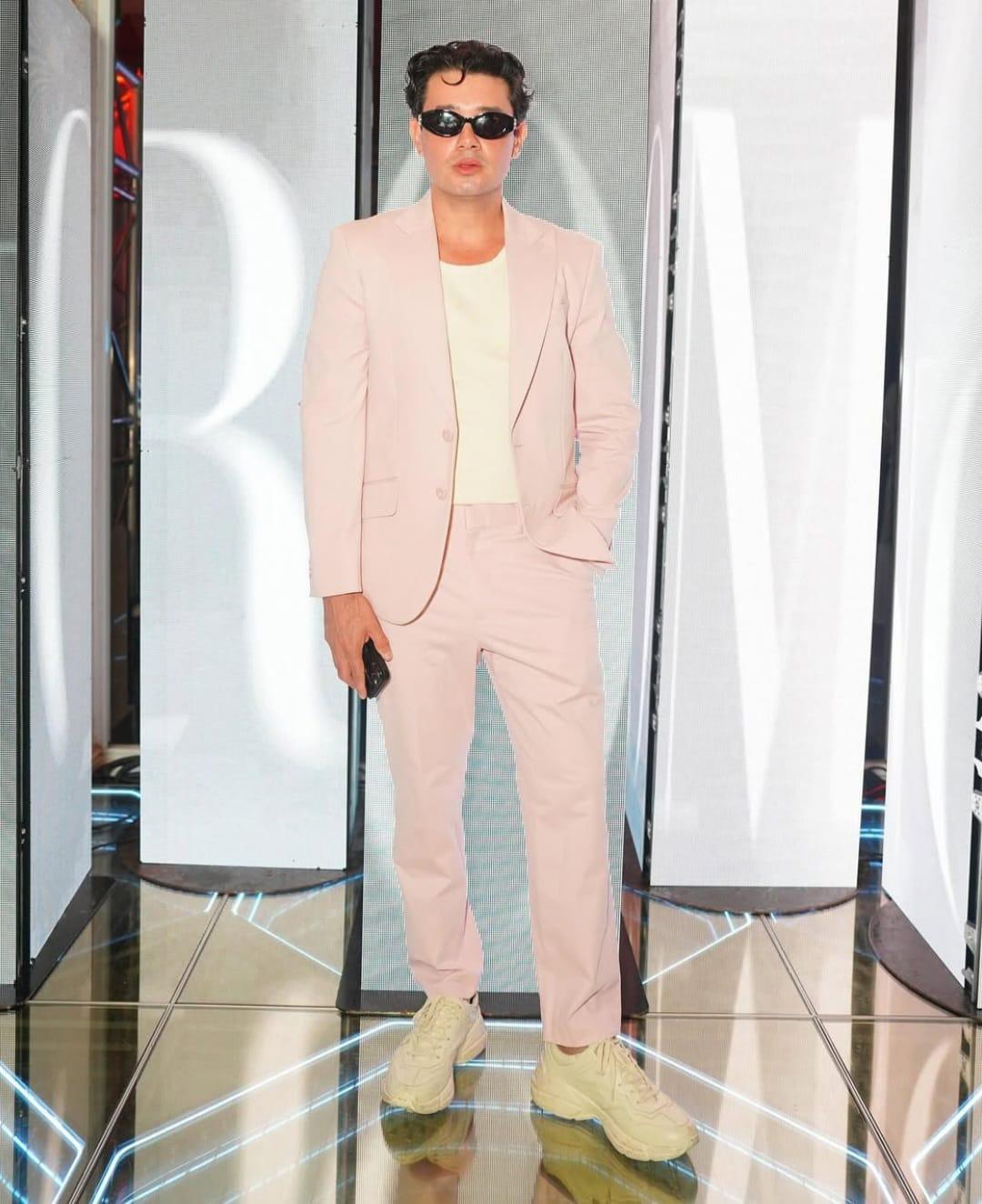 Facundo Caballero revela el rostro de su bella esposa