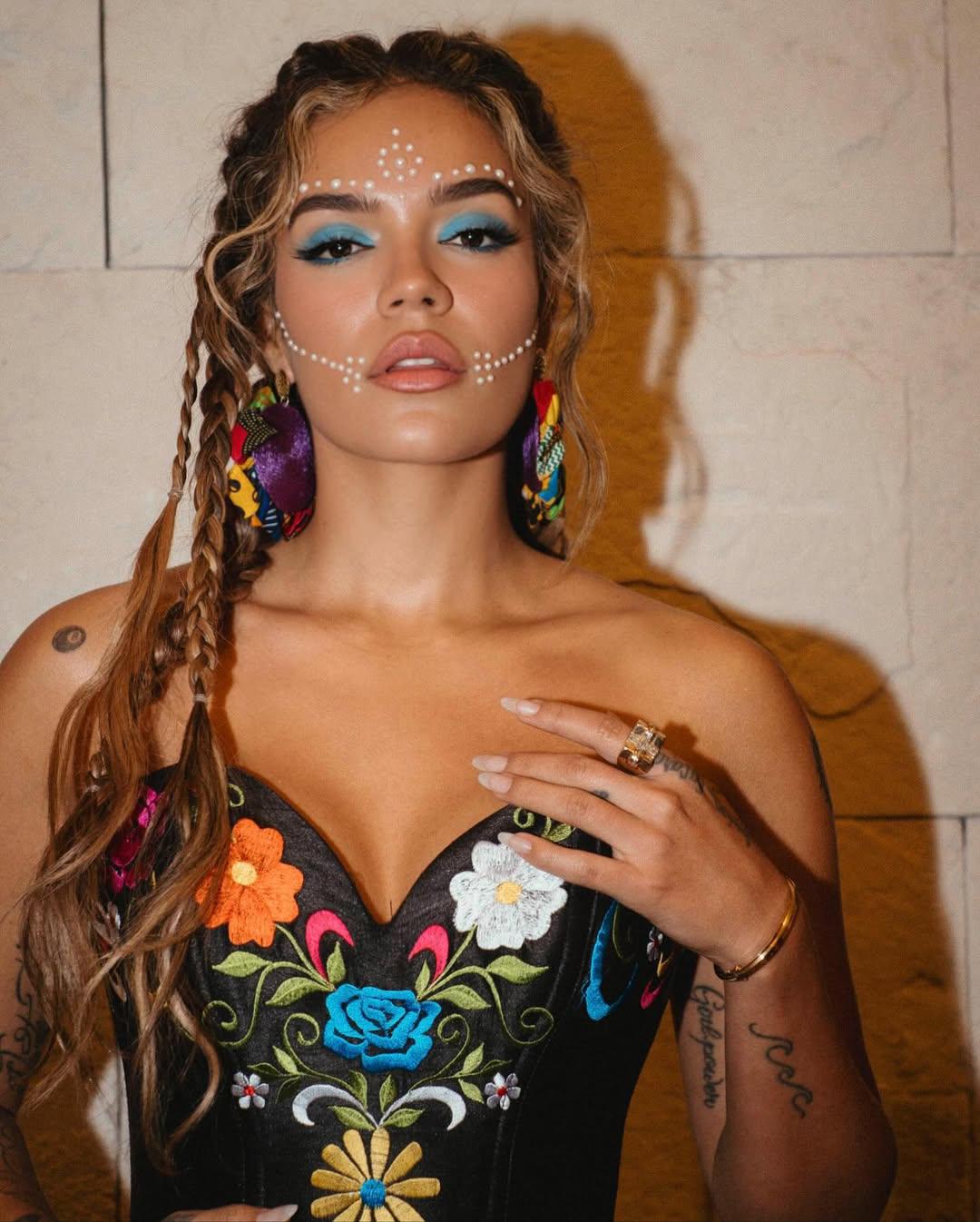 Karol G se presenta en Coachella como mujer, latina y reina actual del perreo