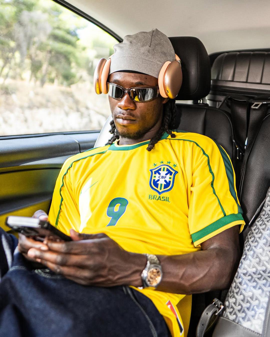 Vacaciones de lujo: Vinícius con su ídolo y Endrick celebrando su luna de miel