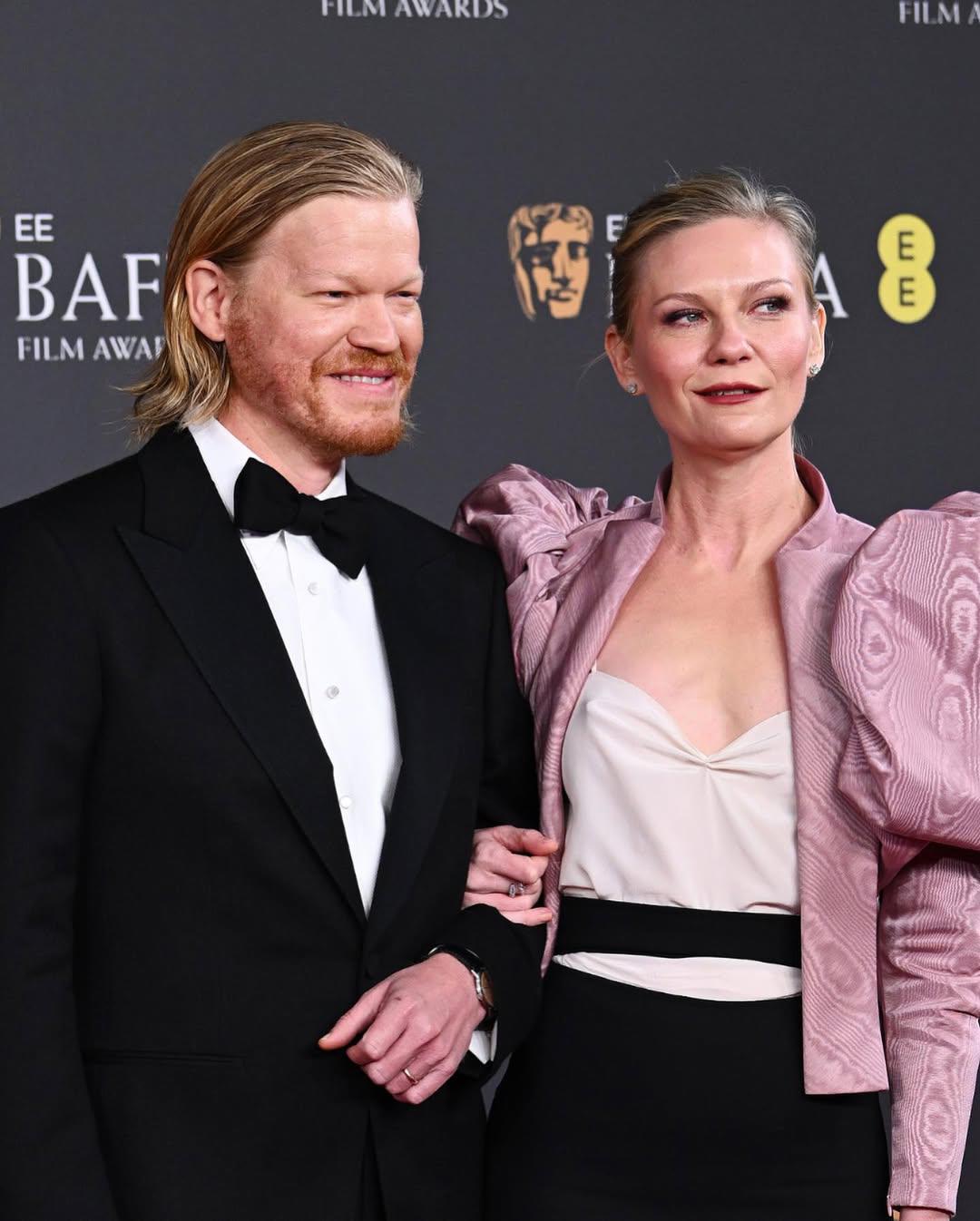 Premios Bafta 2026: Los mejores y peores looks de la alfombra roja
