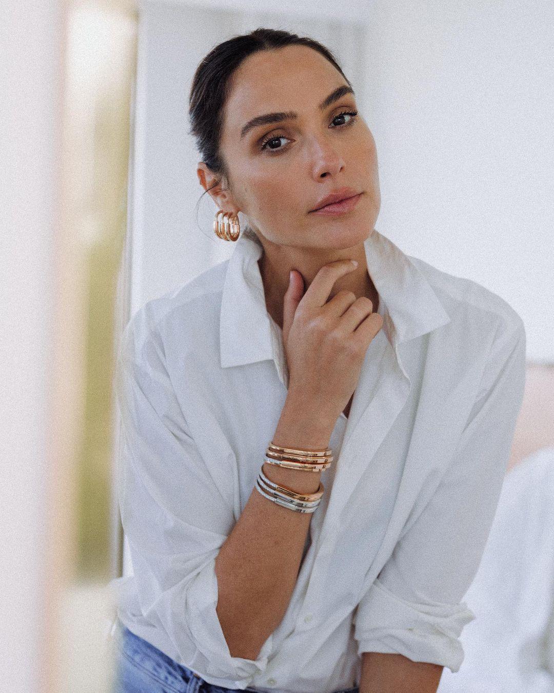 Gal Gadot presenta a su cuarta hija tras un embarazo secreto