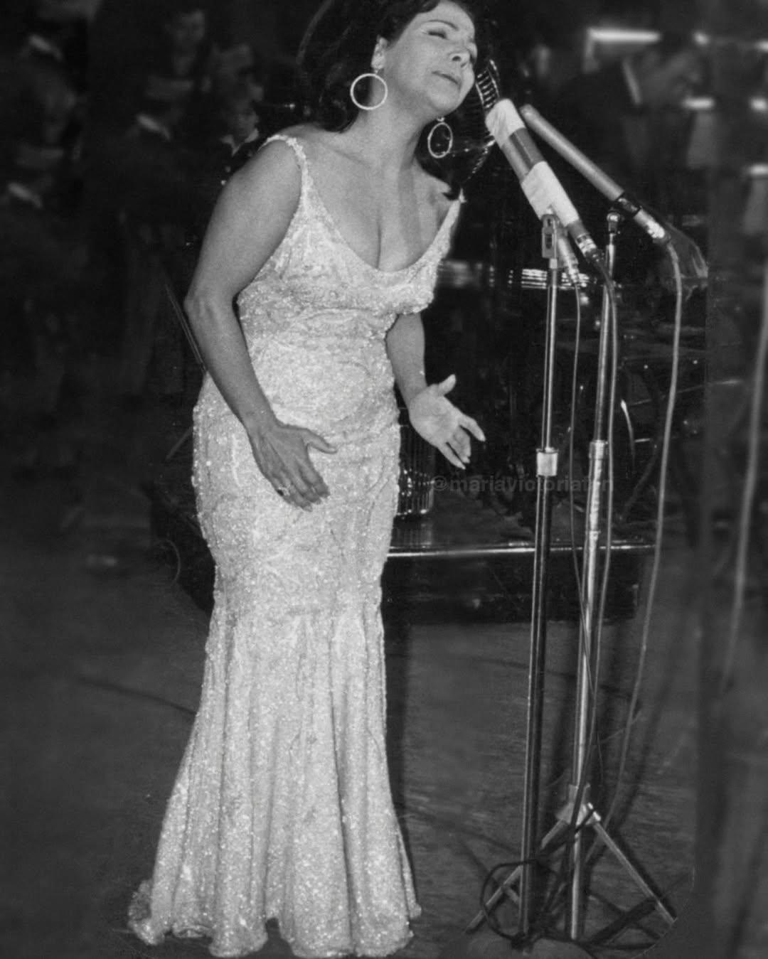 Reaparece María Victoria para cantarle a la Vírgen de Guadalupe