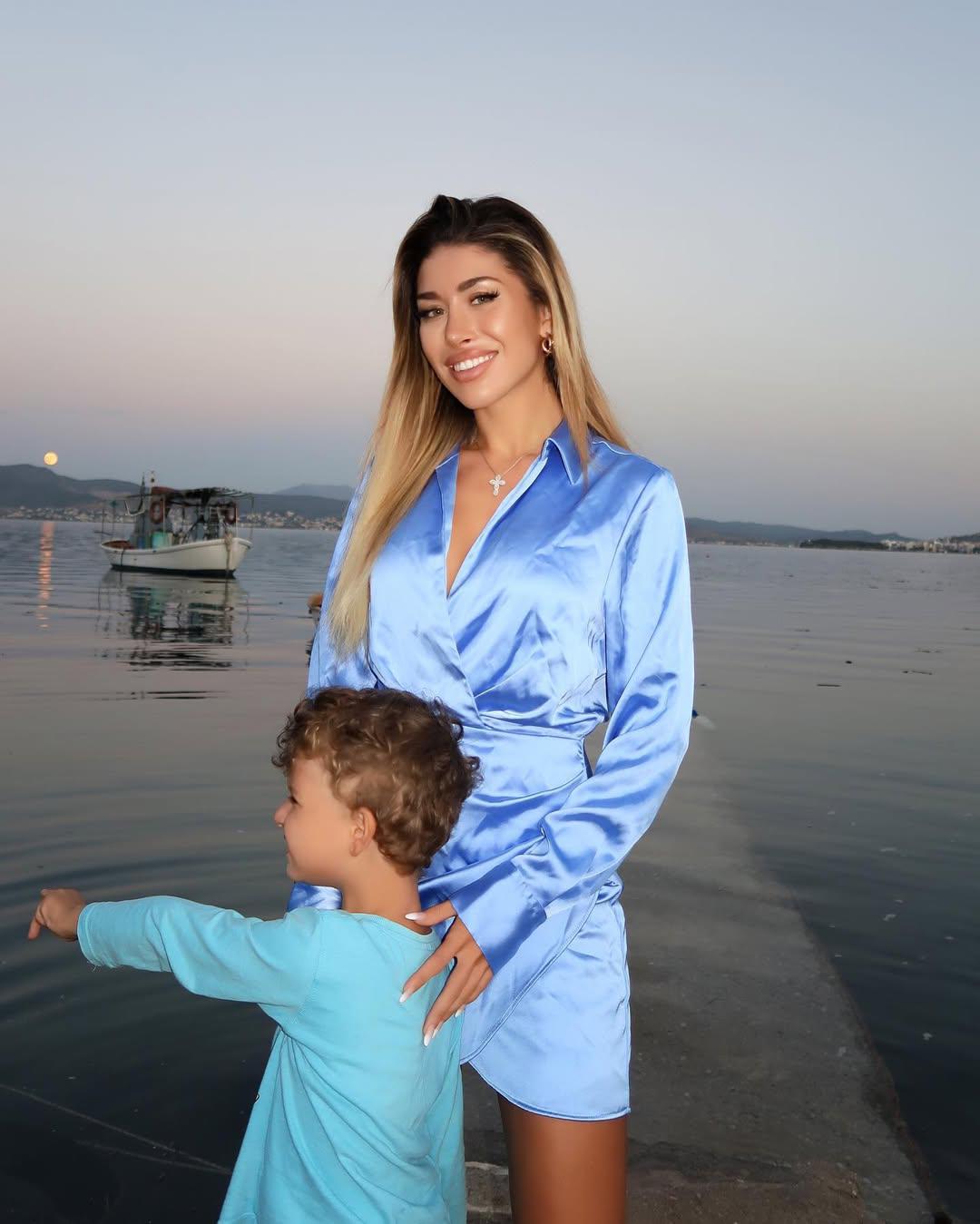 Miss Alemania renuncia a Miss Universo 2025 para cuidar a su hijo