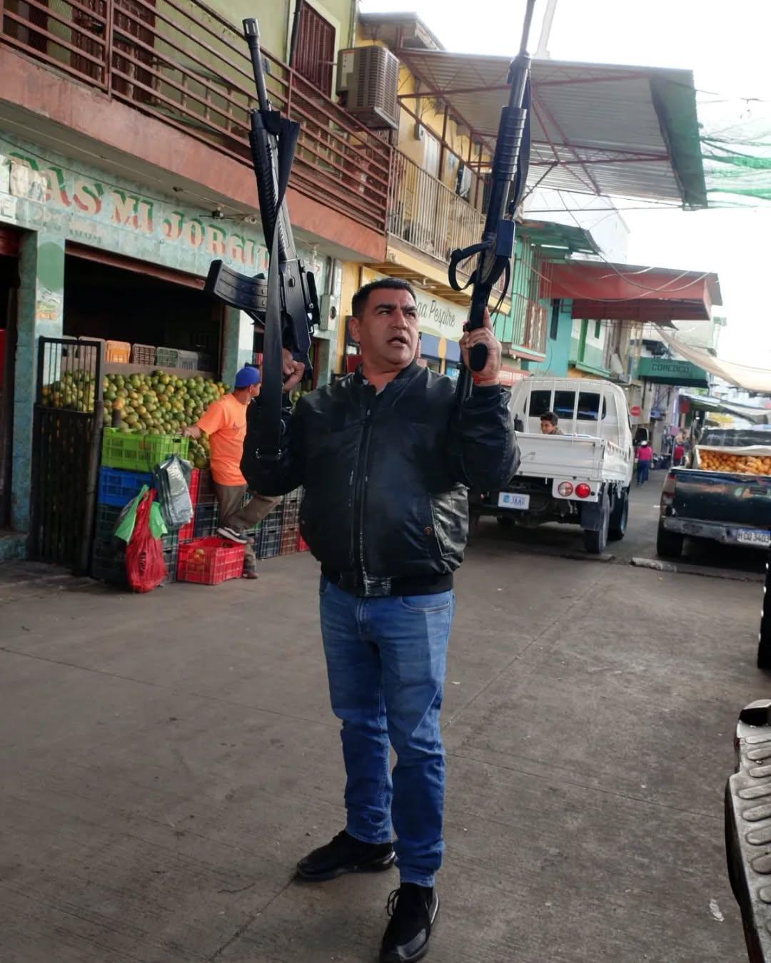 Jefe de las FFAA dice que denunciará al 'Halcón 01' por insólita razón