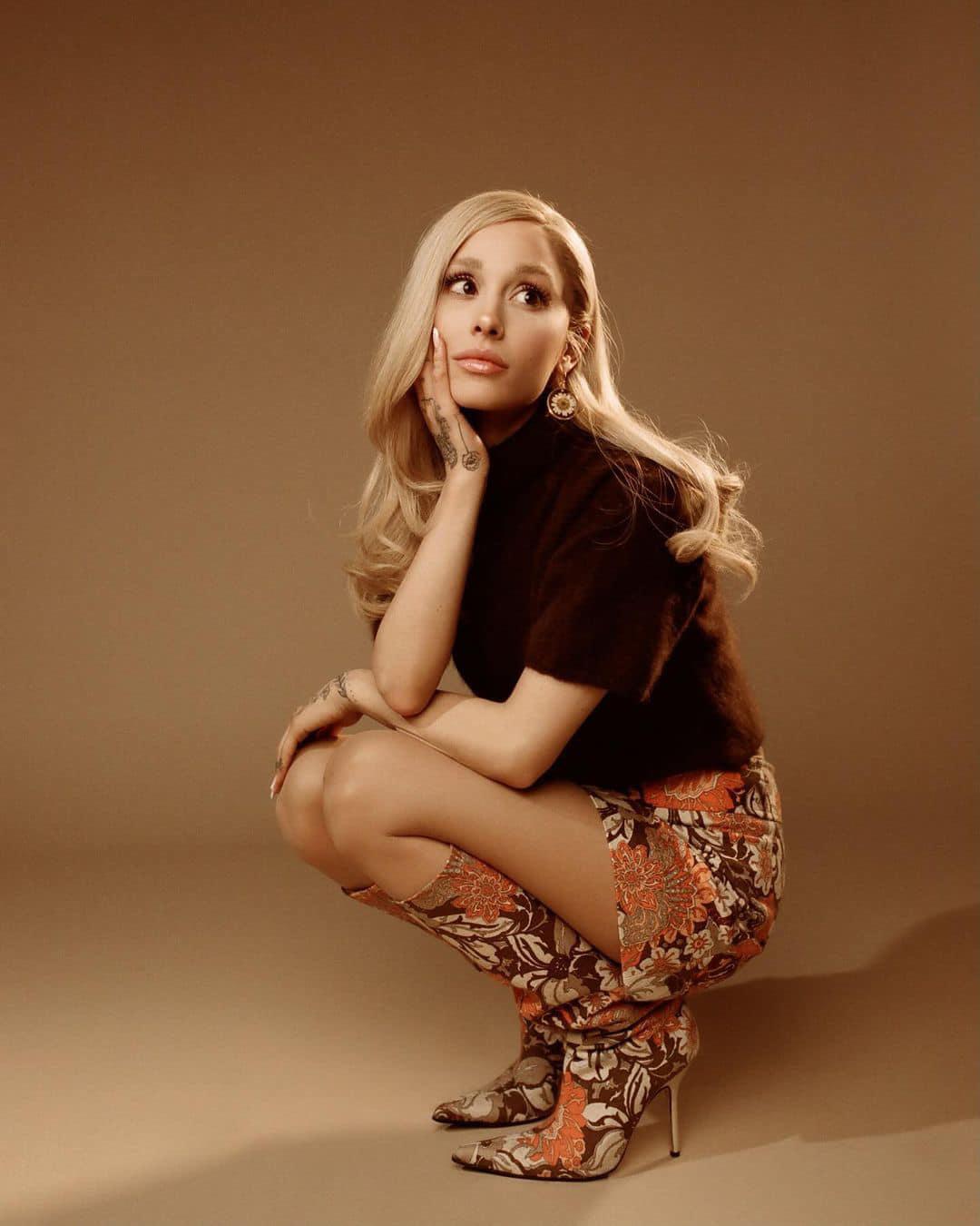 Ariana Grande revela los momentos más oscuros en su carrera: estrés, ansiedad y  depresión