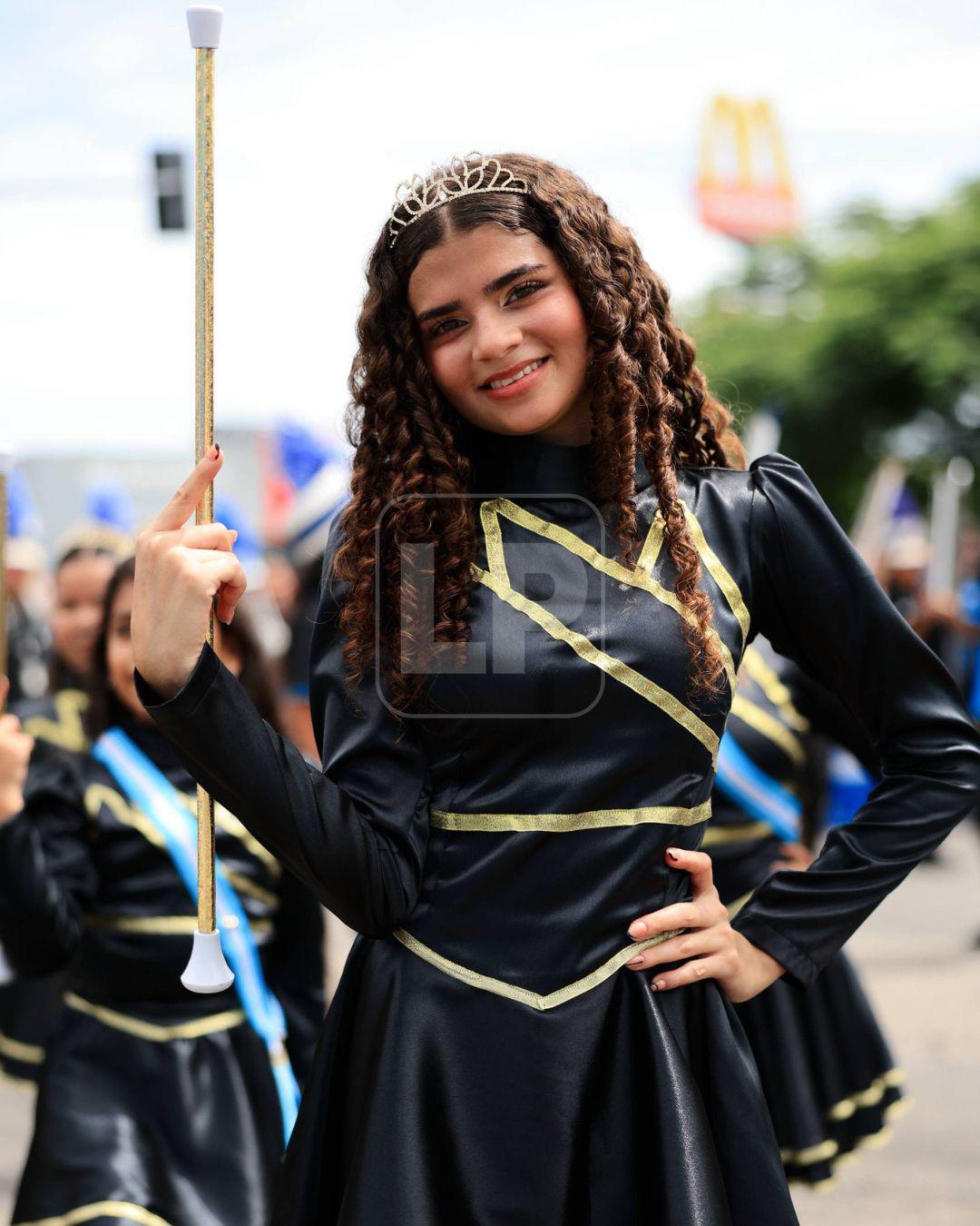 Belleza sampedrana: Kristen Alfaro, la bella palillona del Instituto Luis Bográn