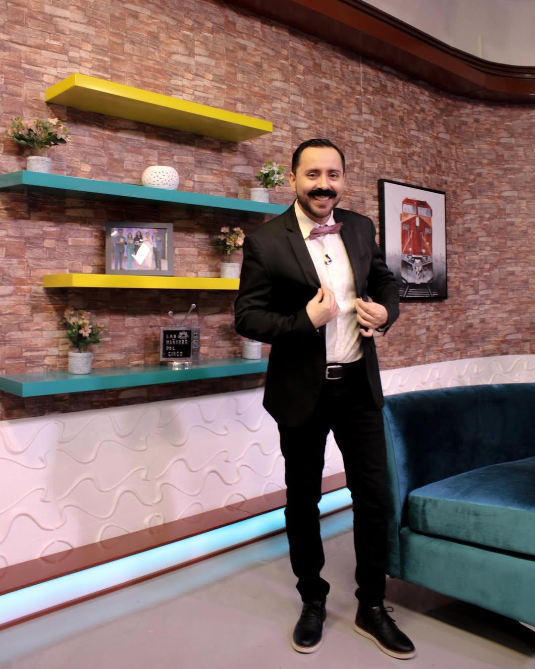 Elmer Valladares anuncia su salida de Televicentro tras 16 años de carrera