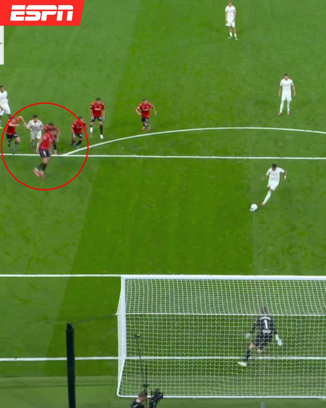 Xabi margina a crack, nuevo festejo de Mbappé, polémica y Mastantuono debutó