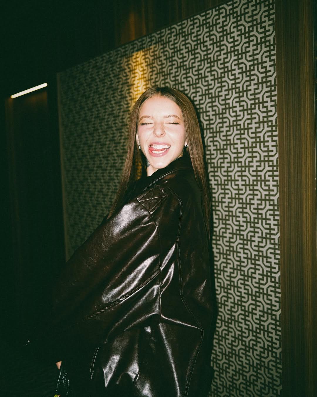 Young Miko anuncia conciertos en México con su Late Checkout Tour