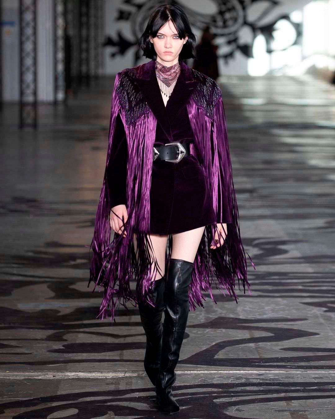 En moda, ¡triunfa lo dark!