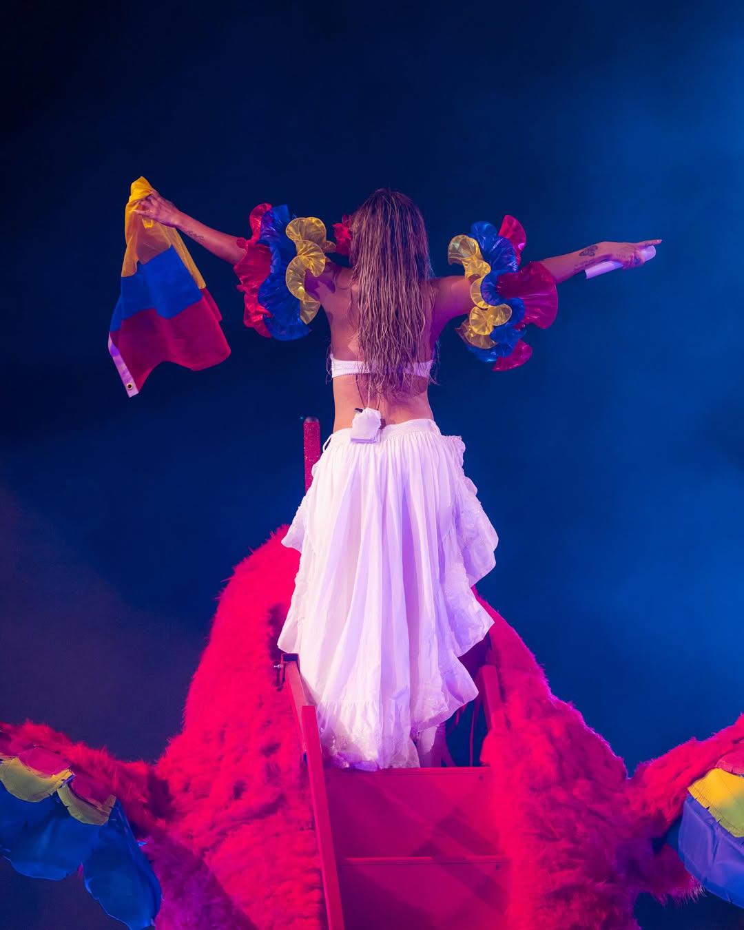 “Nos vamos de tour”: Karol G anuncia nueva gira