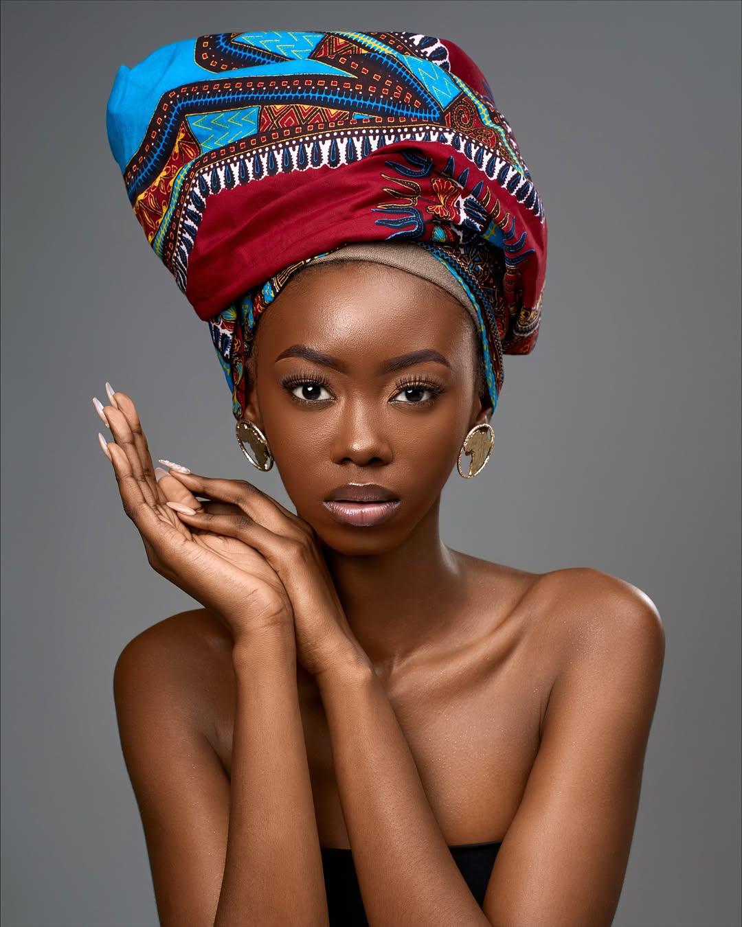 Miss Guinea Ecuatorial conmueve al pedir apoyo hispano en Miss Universo