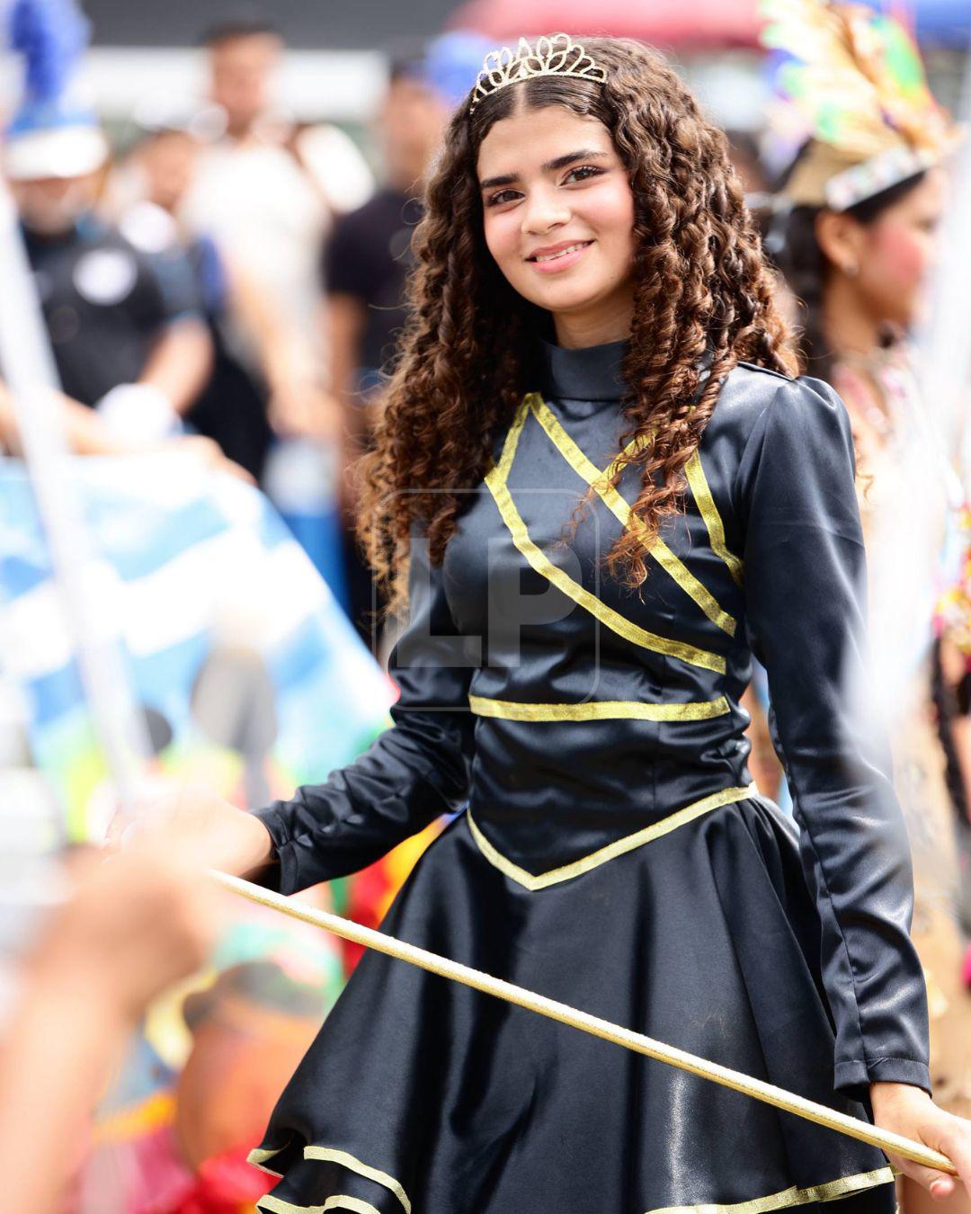 Belleza sampedrana: Kristen Alfaro, la bella palillona del Instituto Luis Bográn