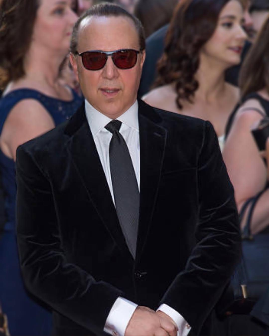 ¿Por qué el nombre de Mottola figura 700 veces en el caso Epstein?