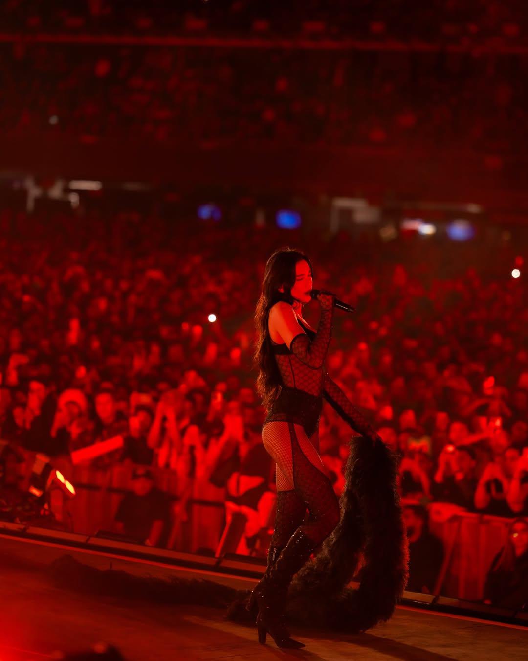 Dua Lipa lanzará película y álbum en vivo grabados en México