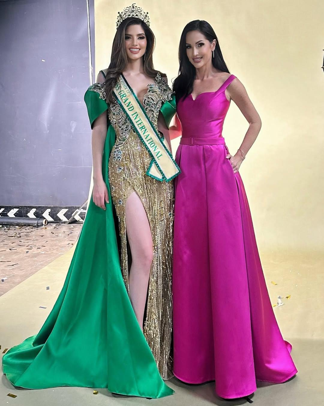 Guerra de reinas: Aguilera responde a las acusaciones de Alicia Machado