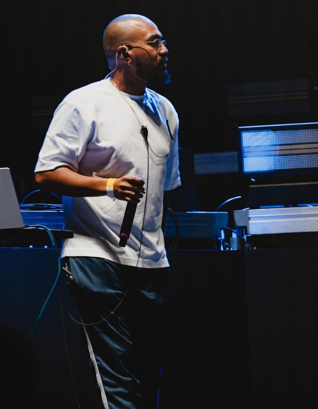 Dj Chaval y Punto Joven se dicen de todo: Soy la madre de la soberbia