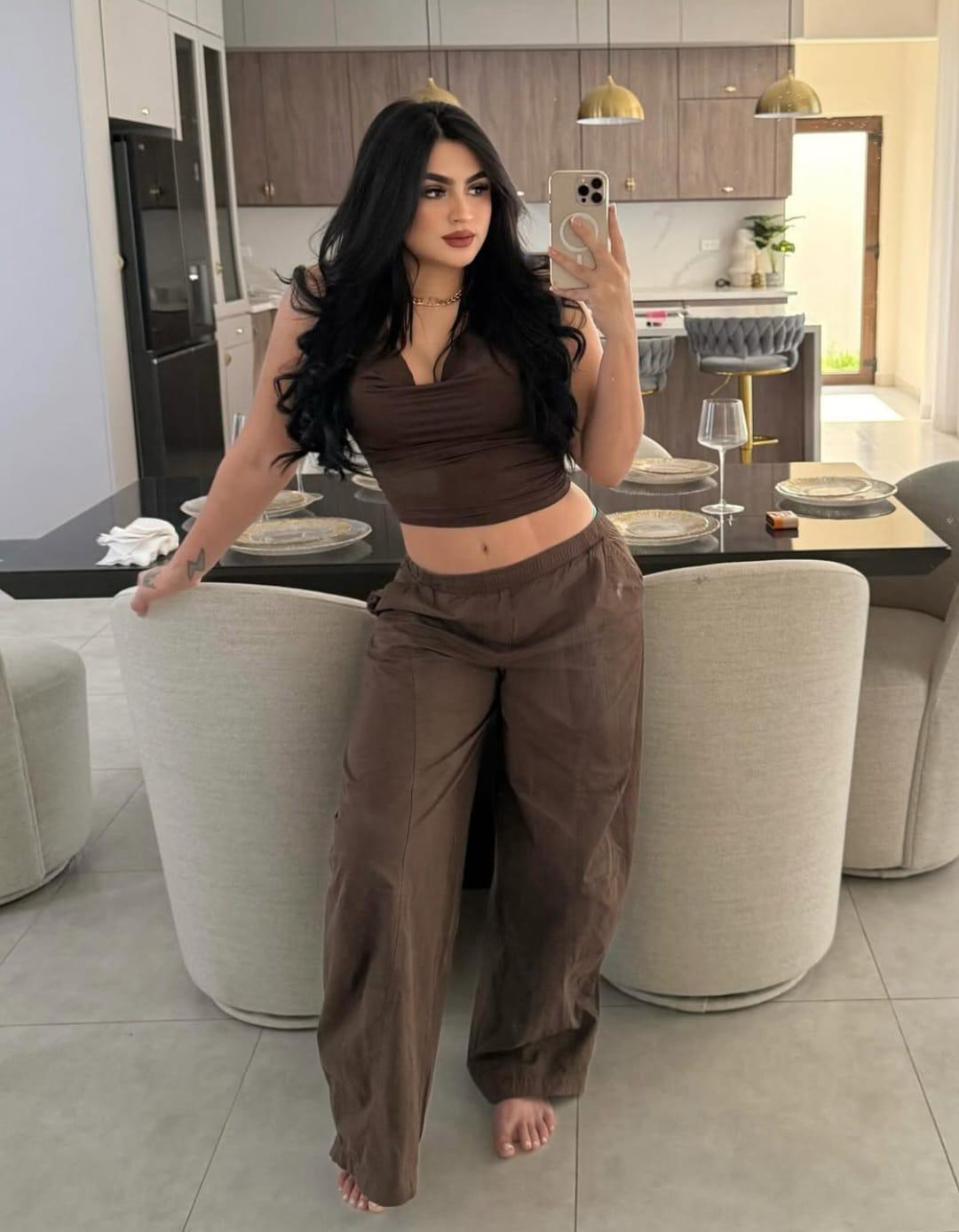 Roxanna Somoza afirma que Carin León la invitó a su concierto