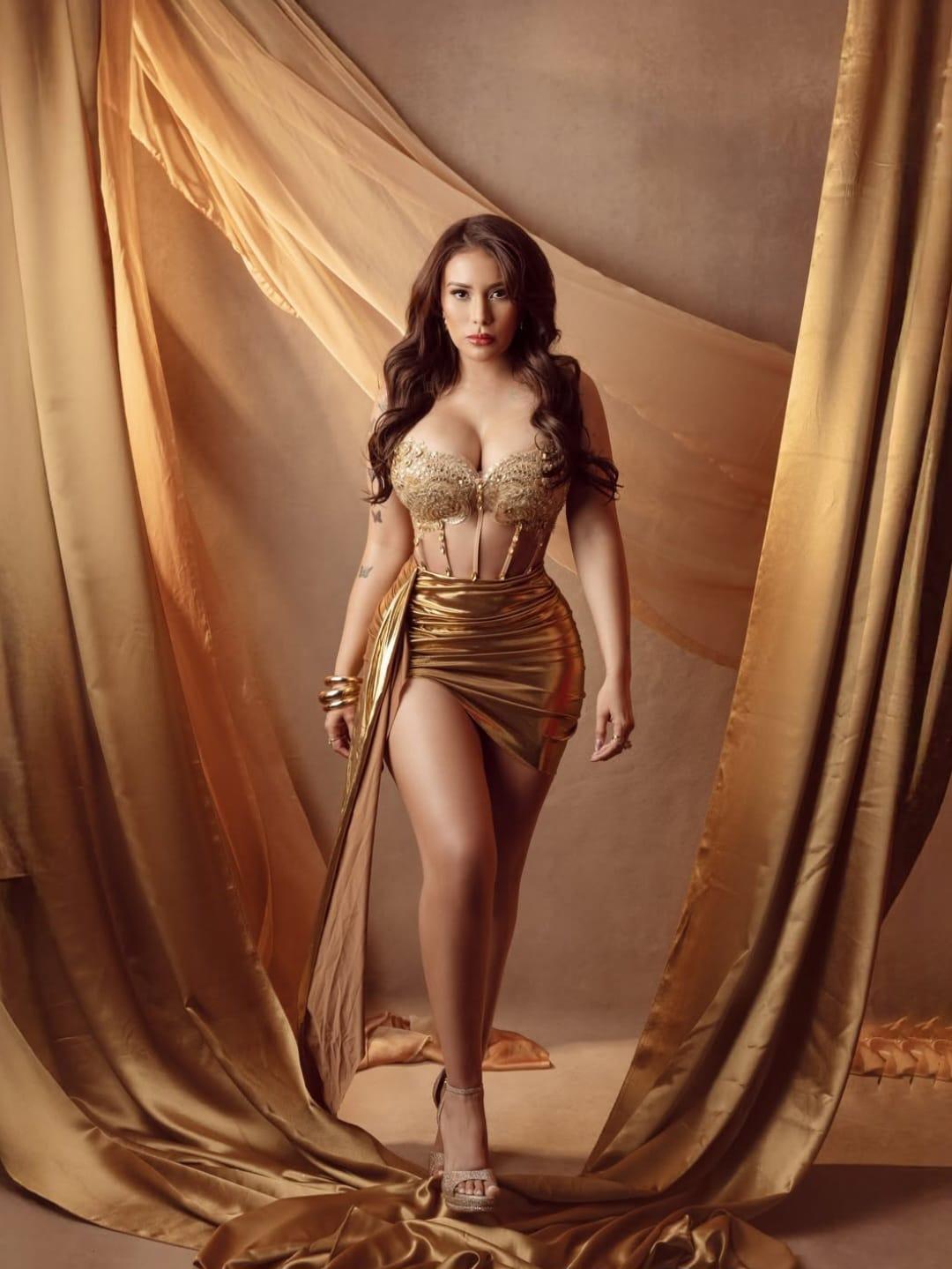 Como diosa entre mortales: las fotos de Elsa Oseguera en su cumpleaños