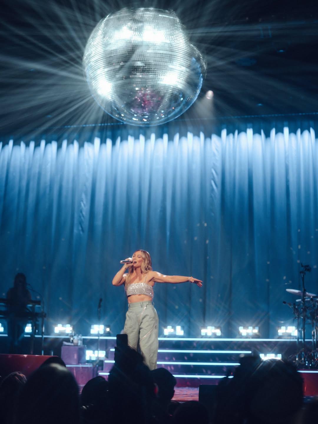 Hilary Duff anuncia su primera gira mundial en casi dos décadas