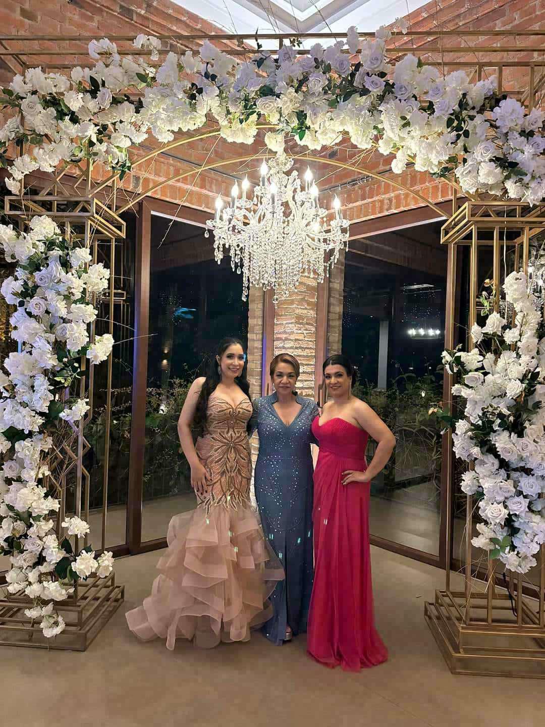 Boda Barrera Torres: una promesa divina realizada en Copán Ruinas