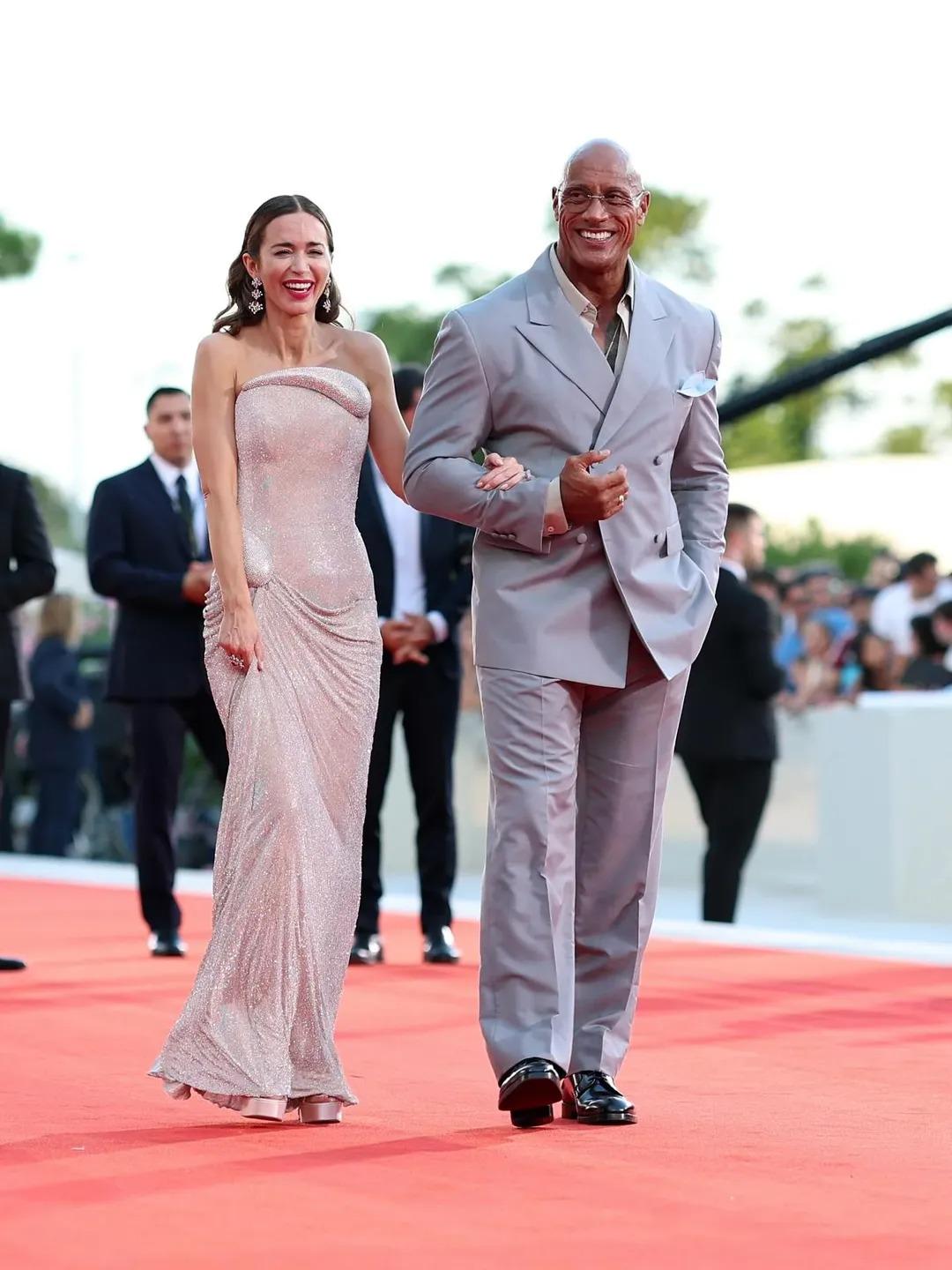 Antes y después de Dwayne Johnson: así luce en la actualidad