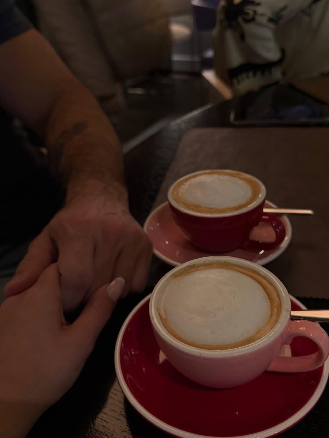 William Levy y su joven novia se dejan ver muy felices en España