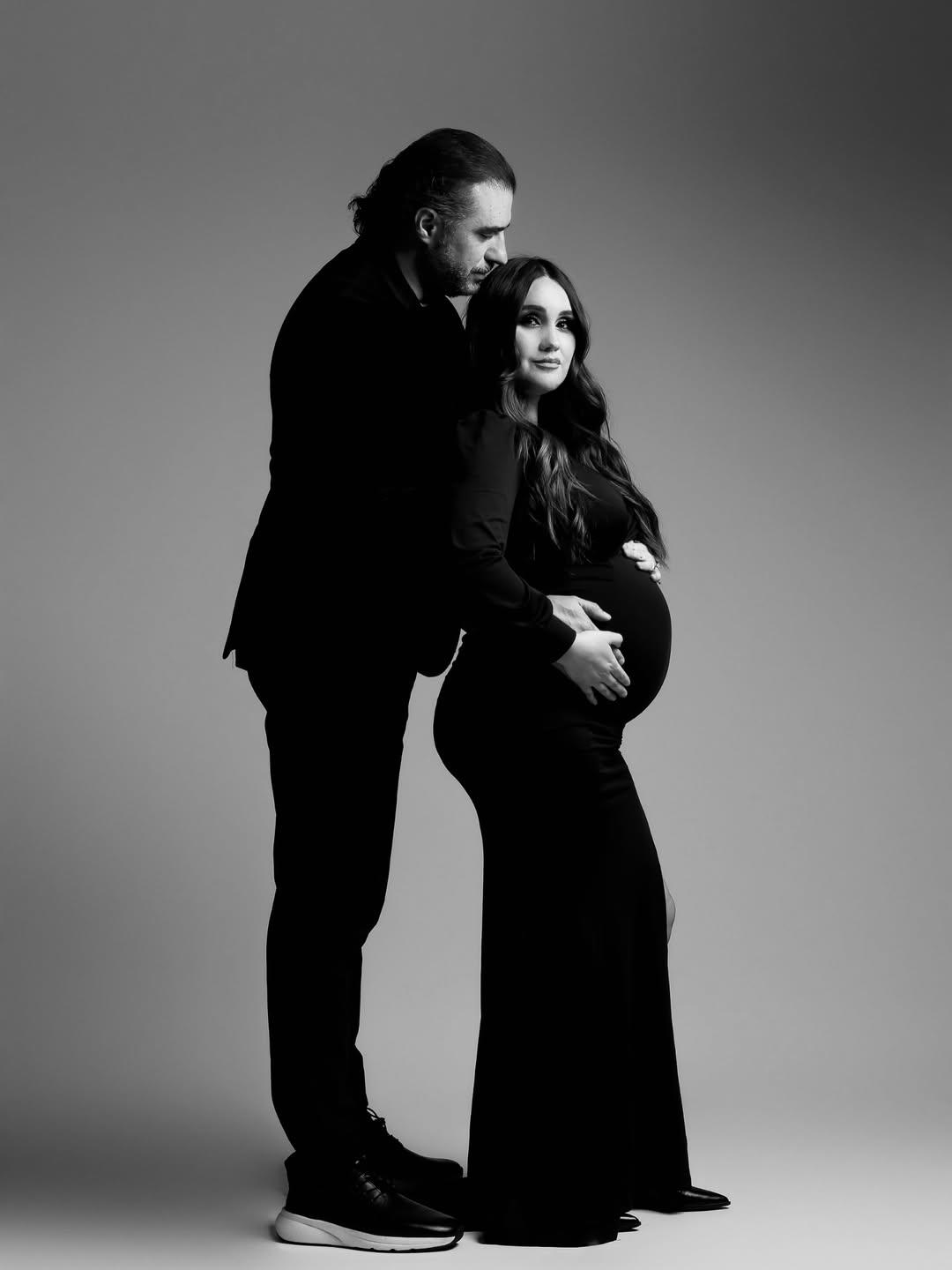 Dulce María vuelve a ser madre a los 40 años: pensaba que ya tenía cerrada la fábrica