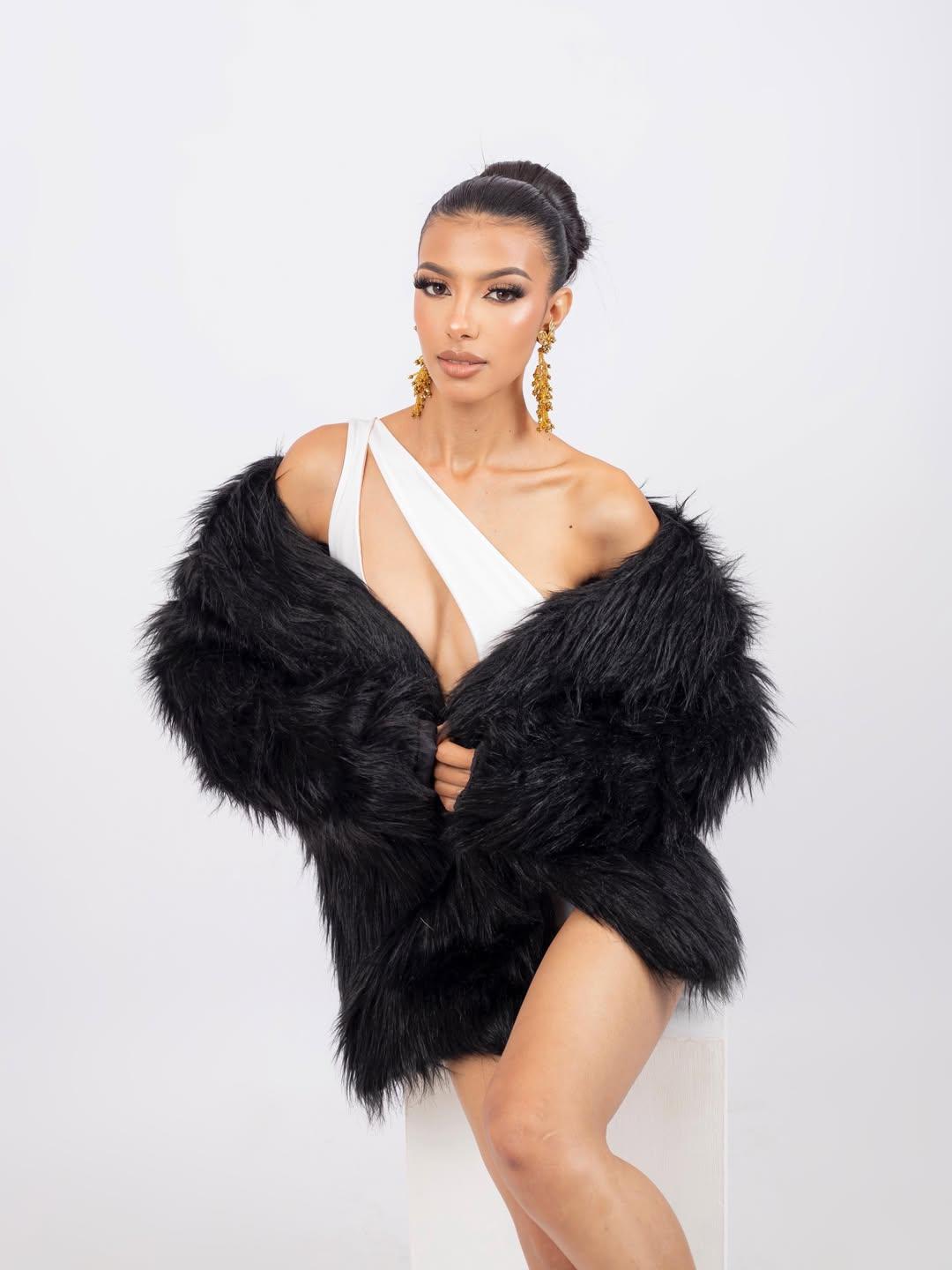 Jeimmy Nuñez, la hondureña que deslumbra en el concurso Miss Teen Universe 2026