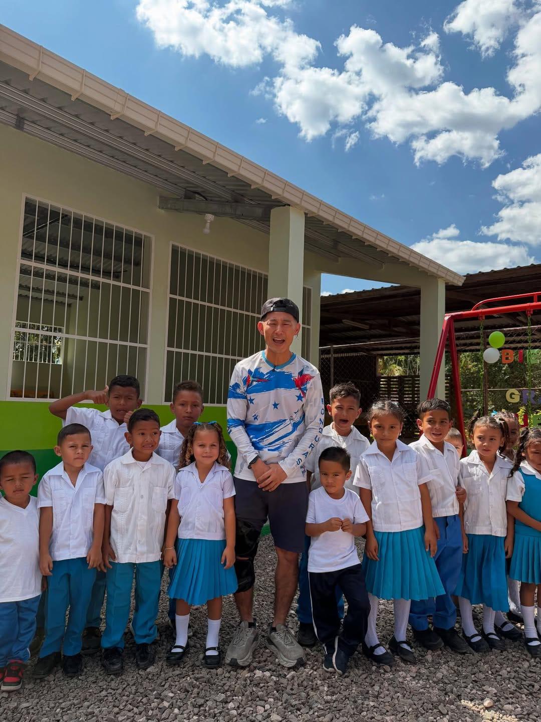 Esto dijo Shin Fujiyama de Supremo tras su reunión con Tito Asfura