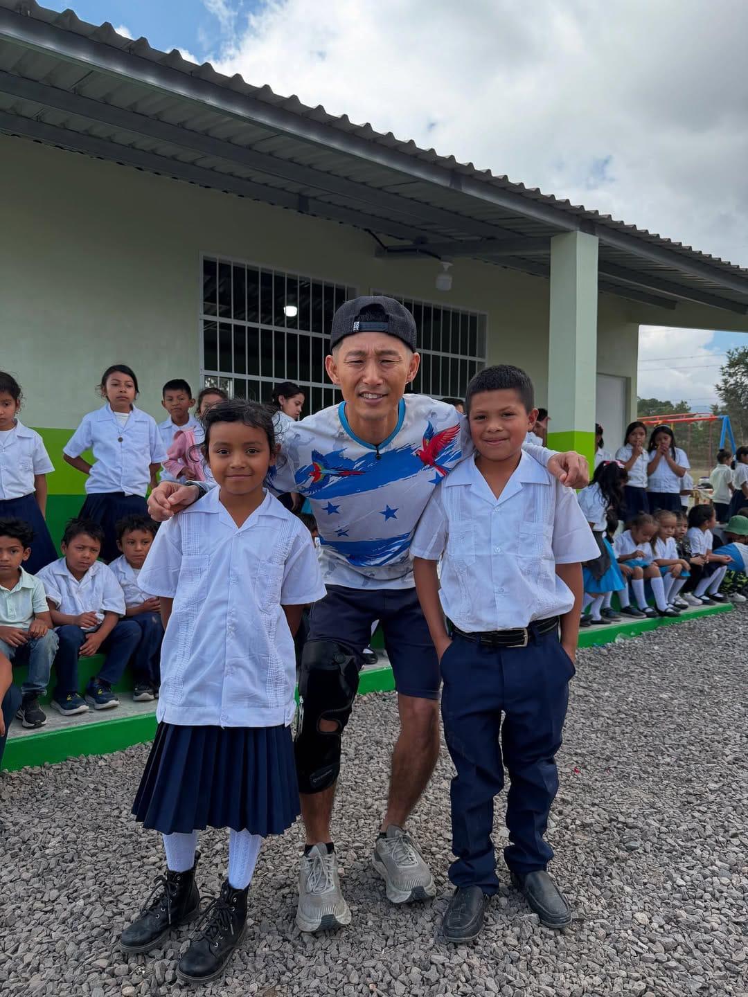 Esto dijo Shin Fujiyama de Supremo tras su reunión con Tito Asfura