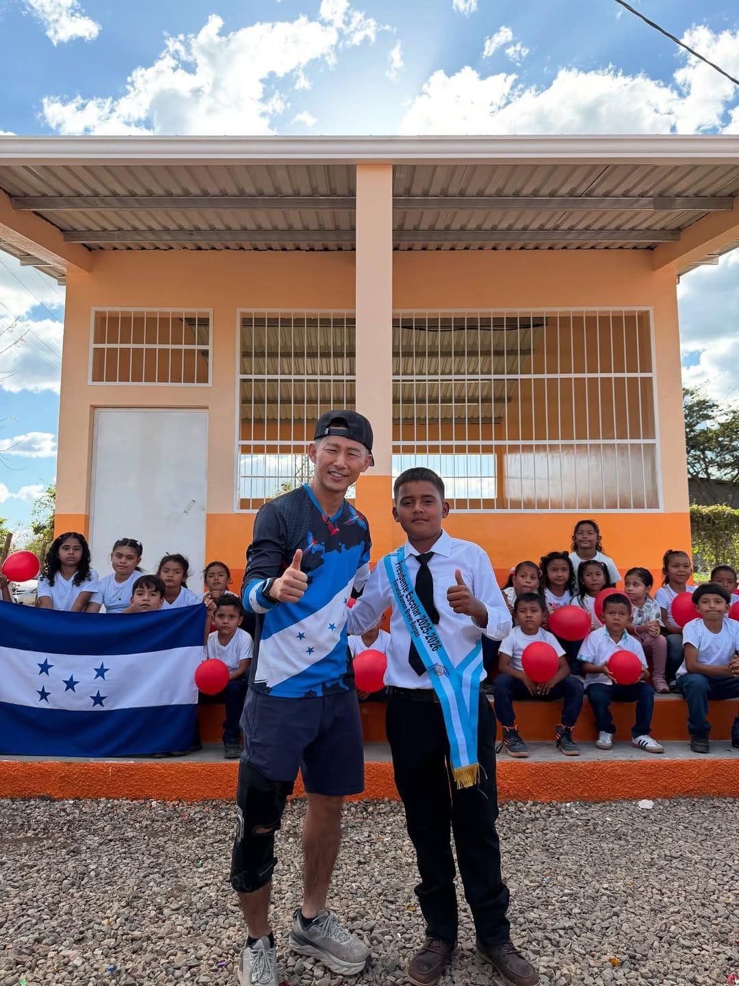 Esto dijo Shin Fujiyama de Supremo tras su reunión con Tito Asfura