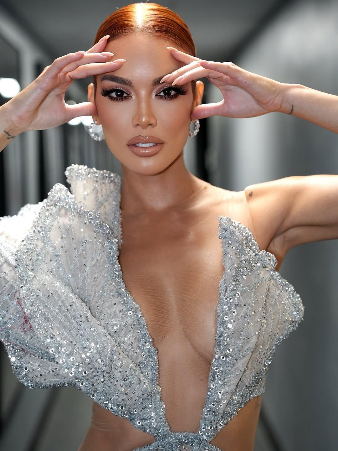 Elsa Oseguera lució el mismo vestido de Zuleyka Rivera, Miss Universo 2006
