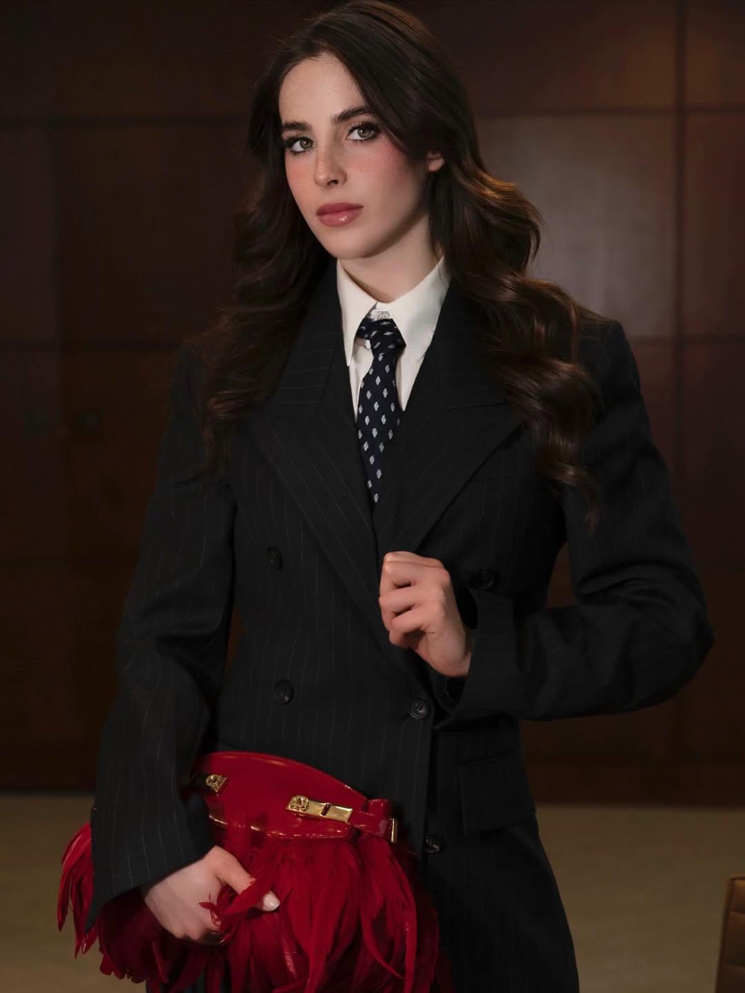 Fátima Bosch manda mensaje a las niñas que sueñan con seguir sus pasos y es malinterpretado