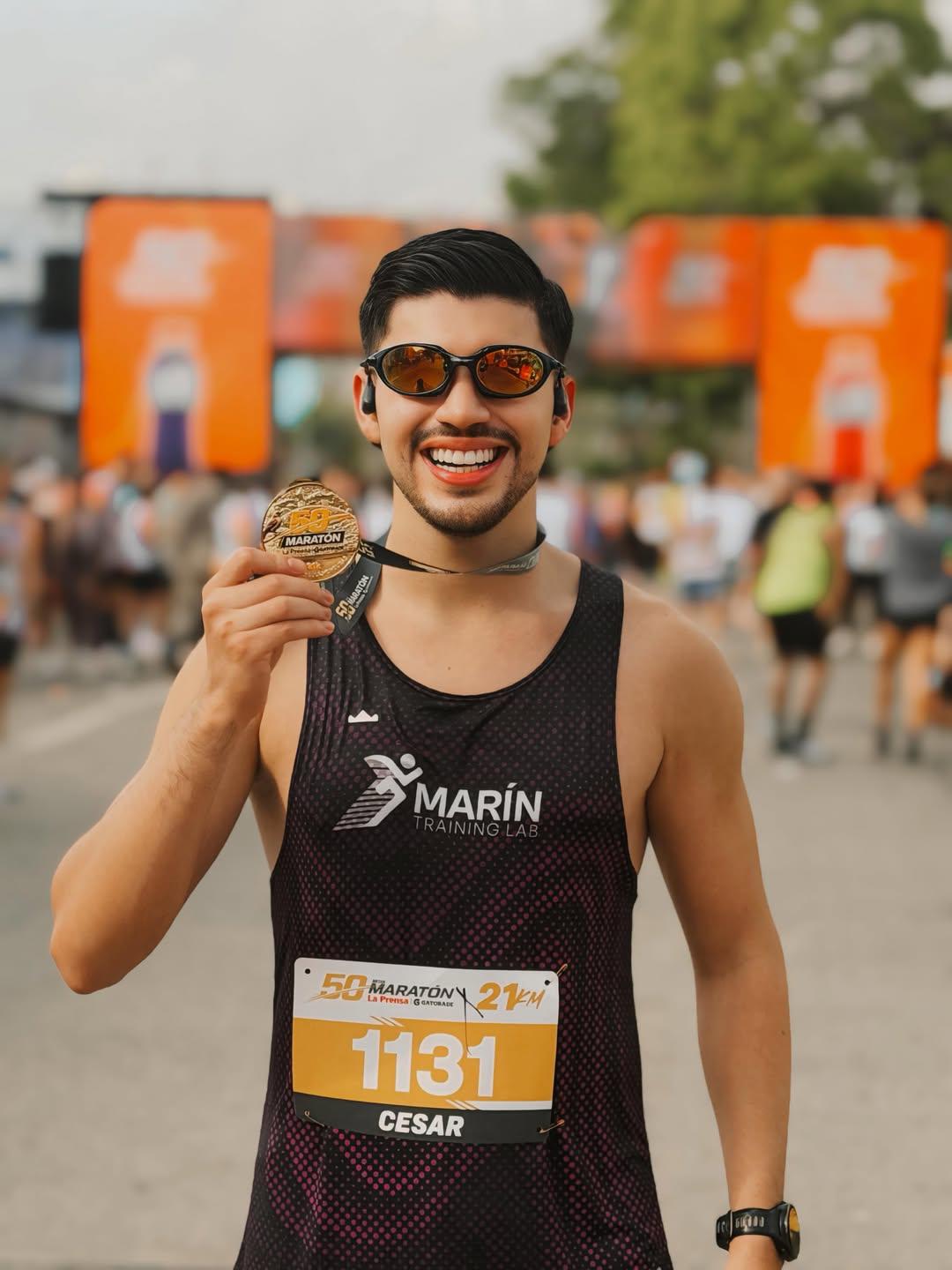 Famosos hondureños corren en la Media Maratón de La Prensa 2026